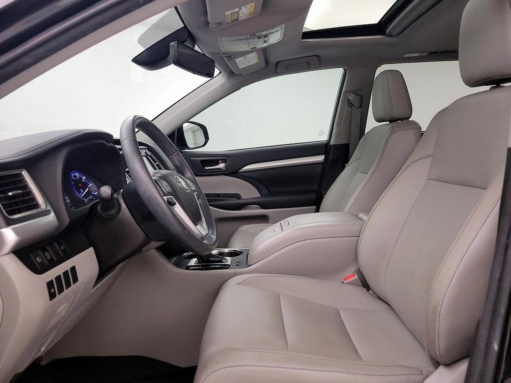 used 2018 Toyota Highlander car, priced at $32,998