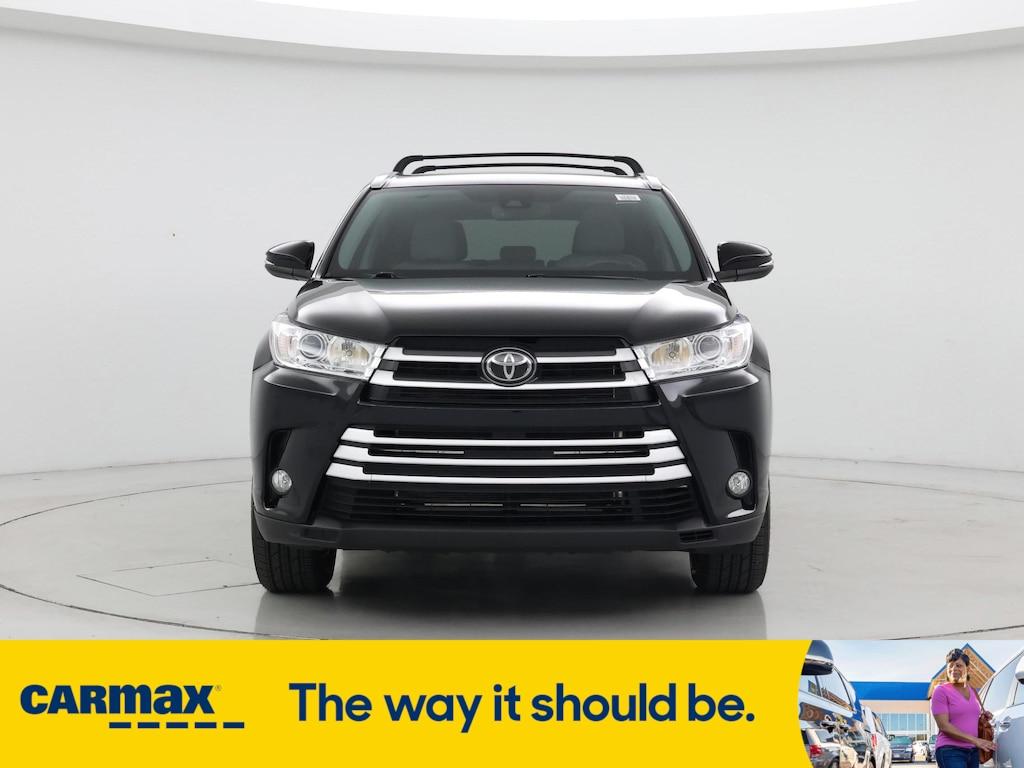 used 2018 Toyota Highlander car, priced at $32,998