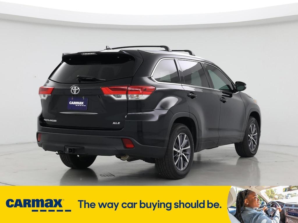 used 2018 Toyota Highlander car, priced at $32,998