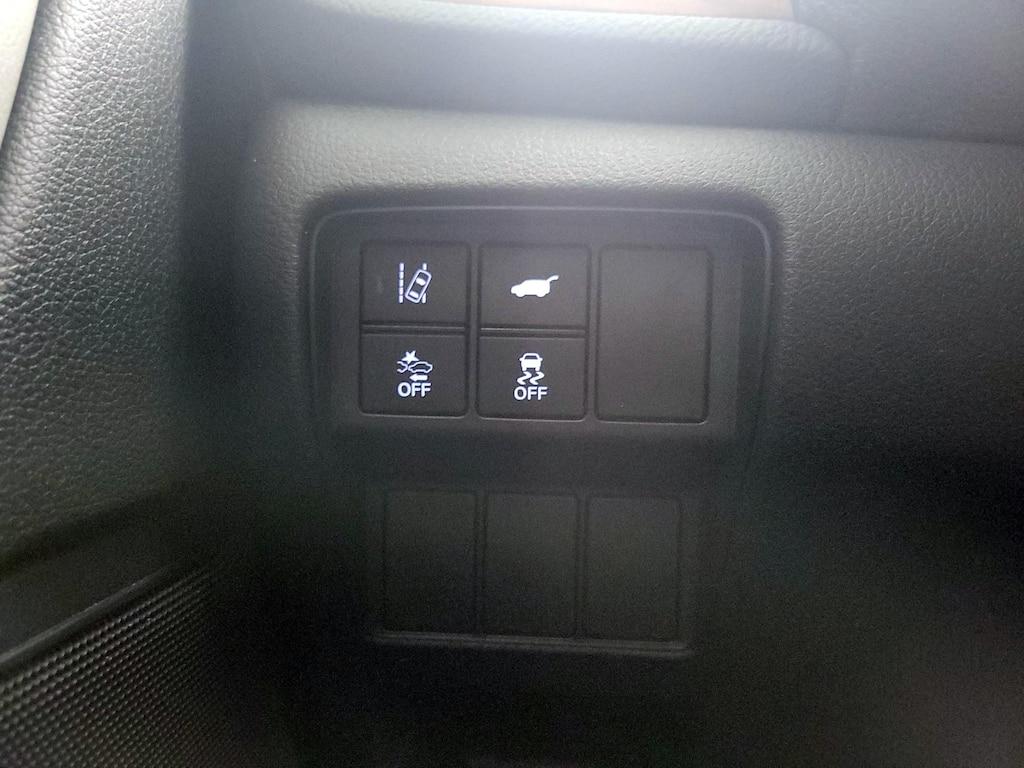 used 2021 Honda CR-V car, priced at $27,998