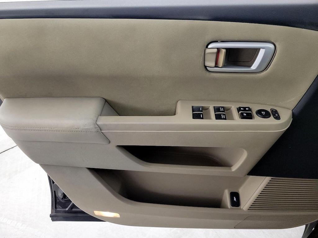 used 2014 Honda Pilot car, priced at $15,998
