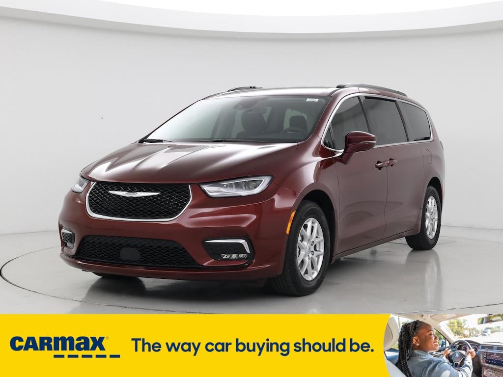 used 2022 Chrysler Pacifica car, priced at $35,998