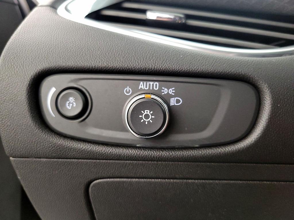 used 2021 Chevrolet Malibu car, priced at $18,998