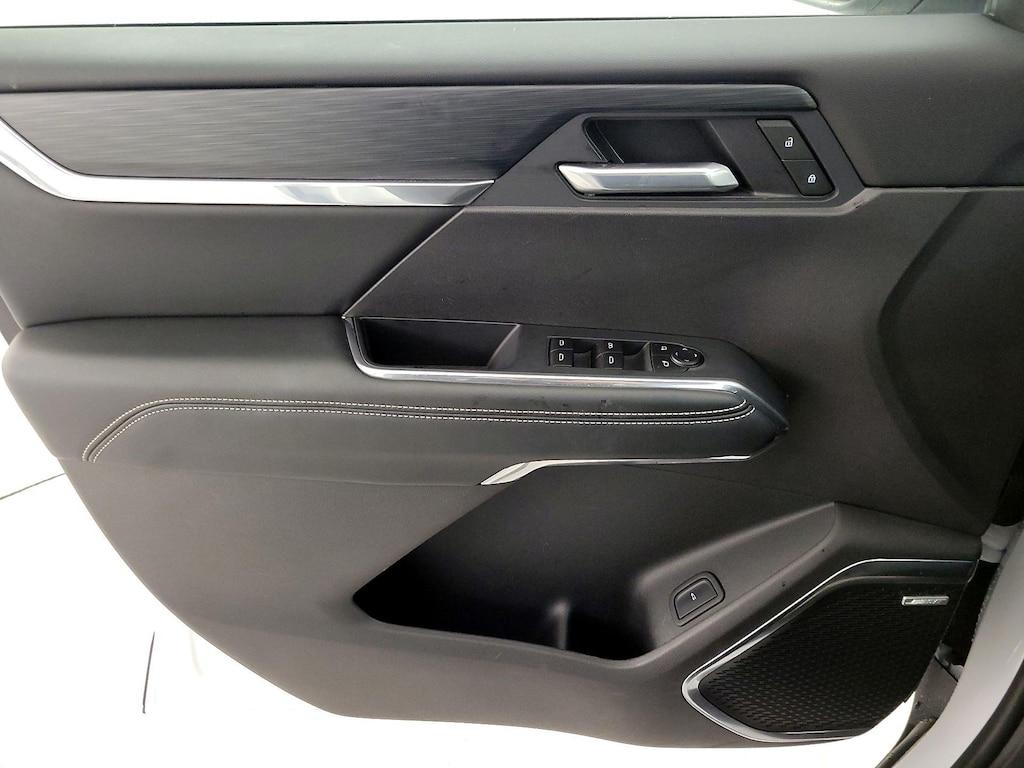 used 2025 GMC Acadia car, priced at $38,998