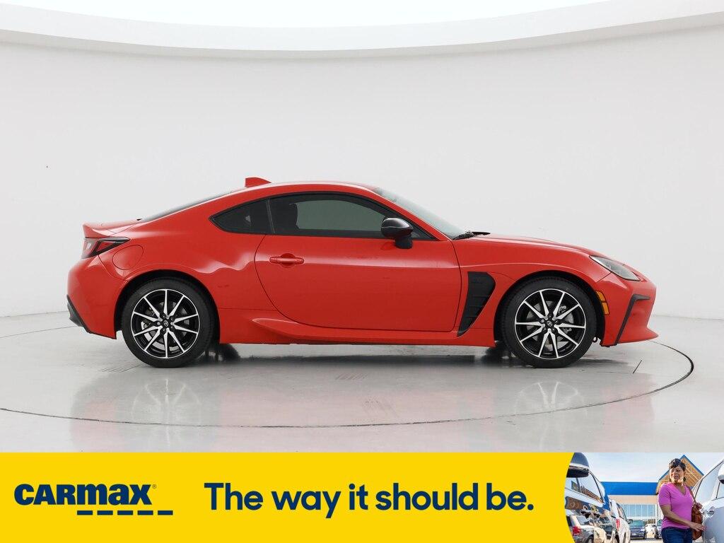 used 2022 Toyota GR86 car, priced at $30,998