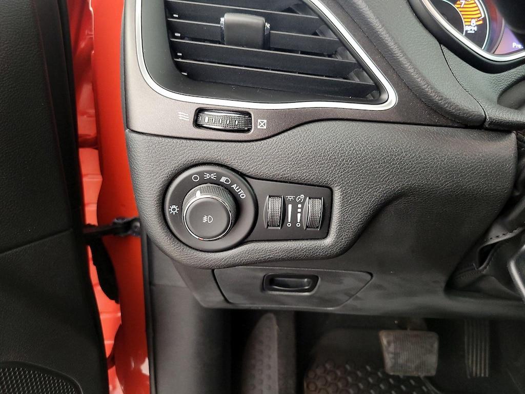 used 2021 Jeep Cherokee car, priced at $27,998