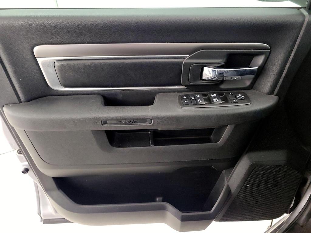 used 2021 Ram 1500 Classic car, priced at $29,998