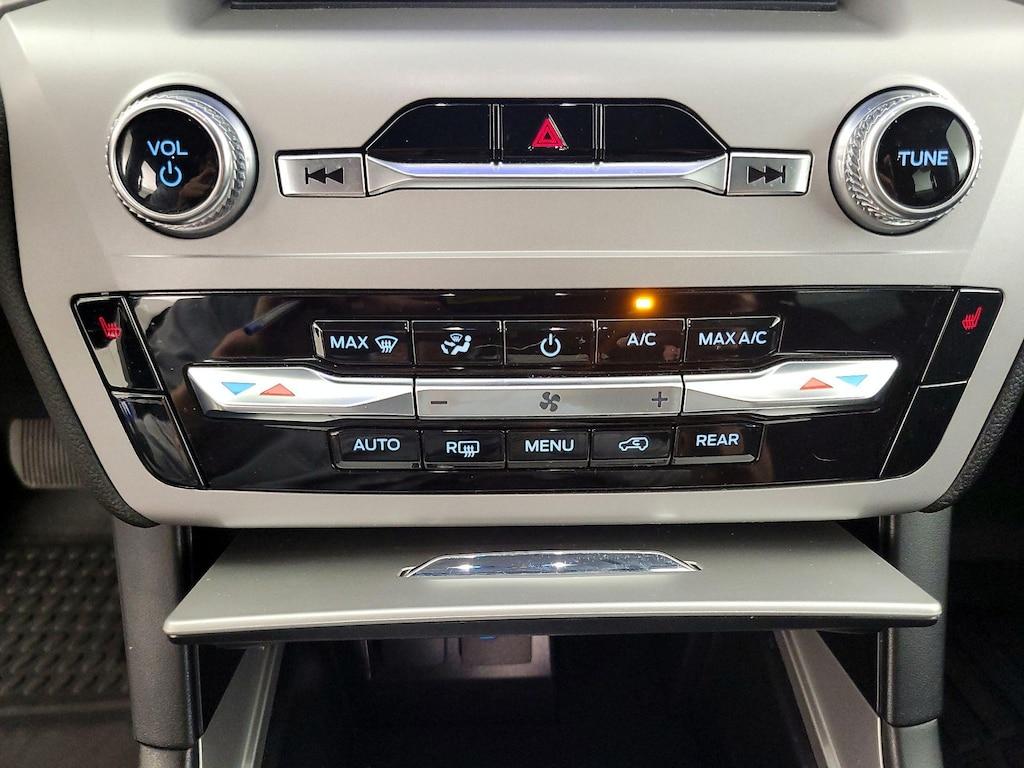 used 2023 Ford Explorer car, priced at $29,998