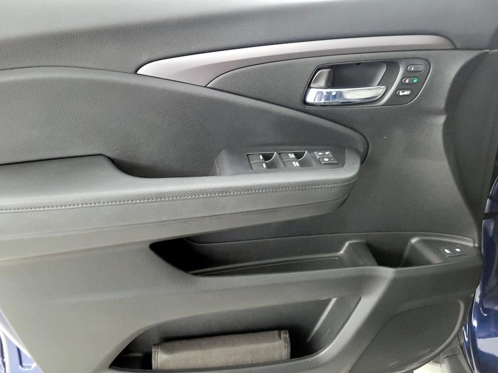 used 2021 Honda Passport car, priced at $31,998