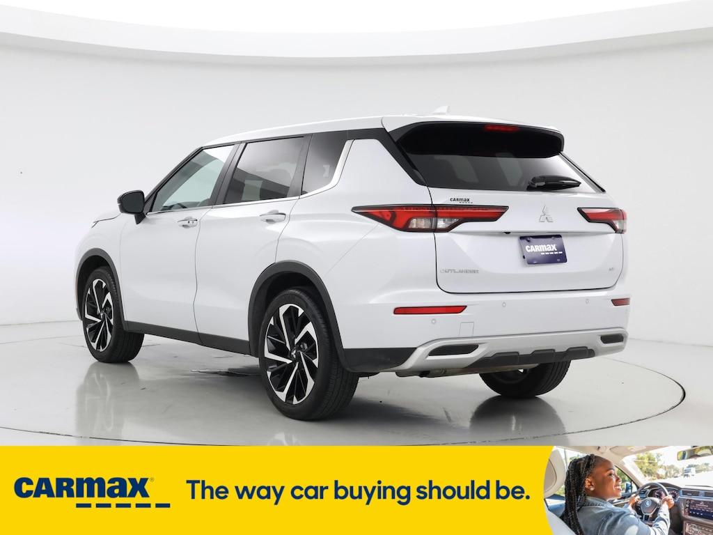 used 2024 Mitsubishi Outlander car, priced at $28,998