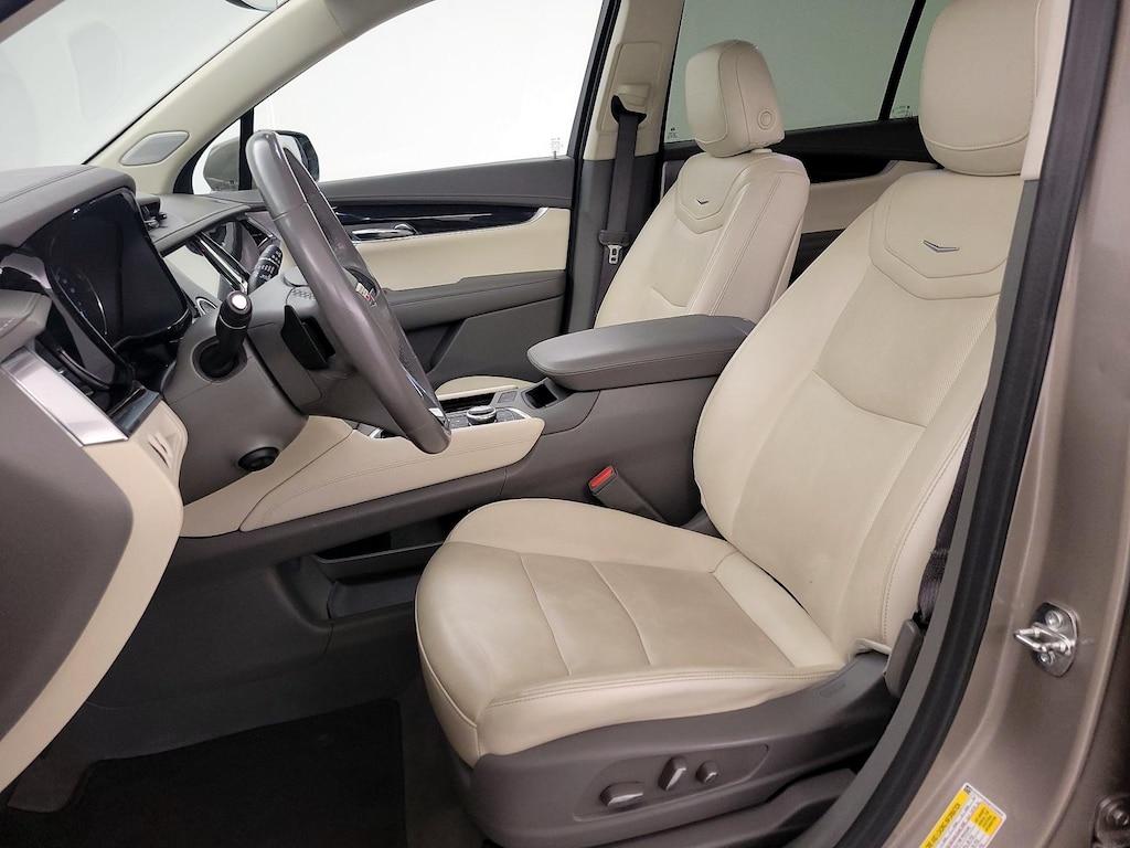 used 2023 Cadillac XT6 car, priced at $33,998