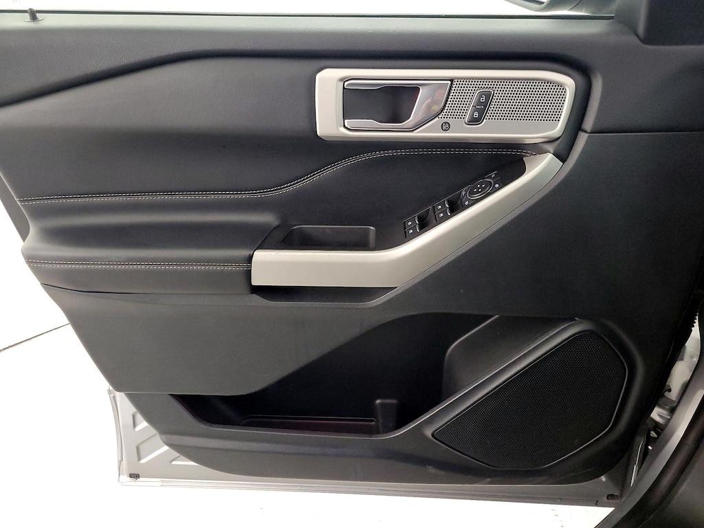 used 2022 Ford Explorer car, priced at $25,998