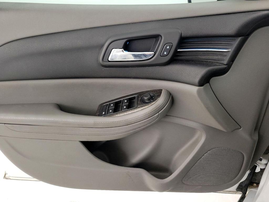 used 2015 Chevrolet Malibu car, priced at $11,599