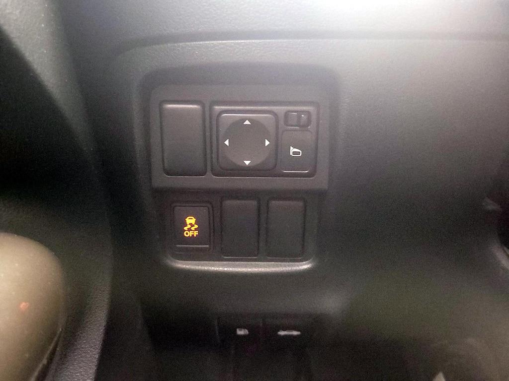 used 2014 Nissan Juke car, priced at $11,998