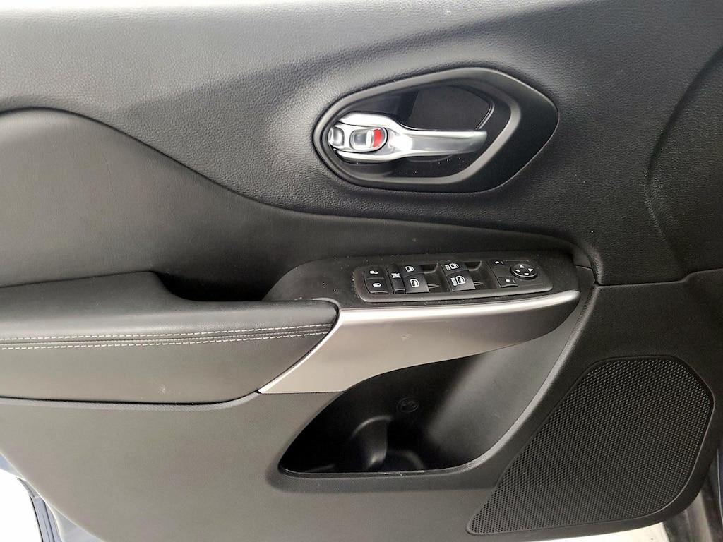 used 2021 Jeep Cherokee car, priced at $19,998