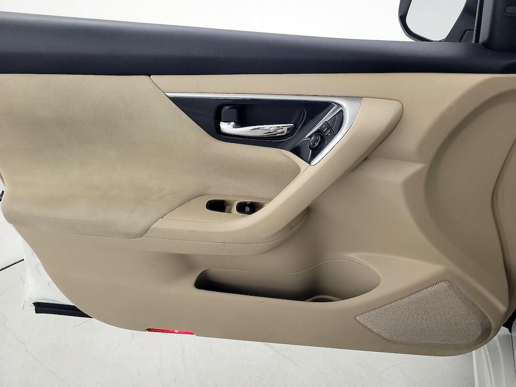 used 2014 Nissan Altima car, priced at $11,998