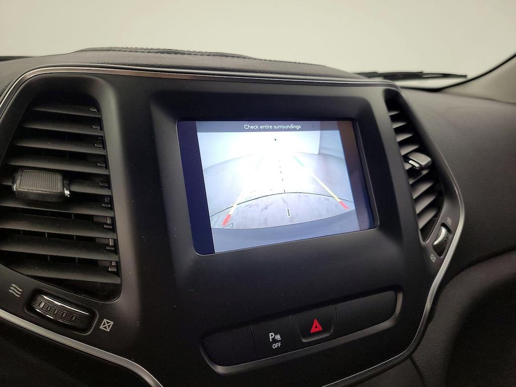 used 2019 Jeep Cherokee car, priced at $14,998