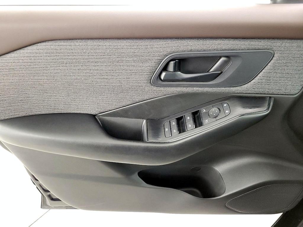 used 2023 Nissan Rogue car, priced at $19,998