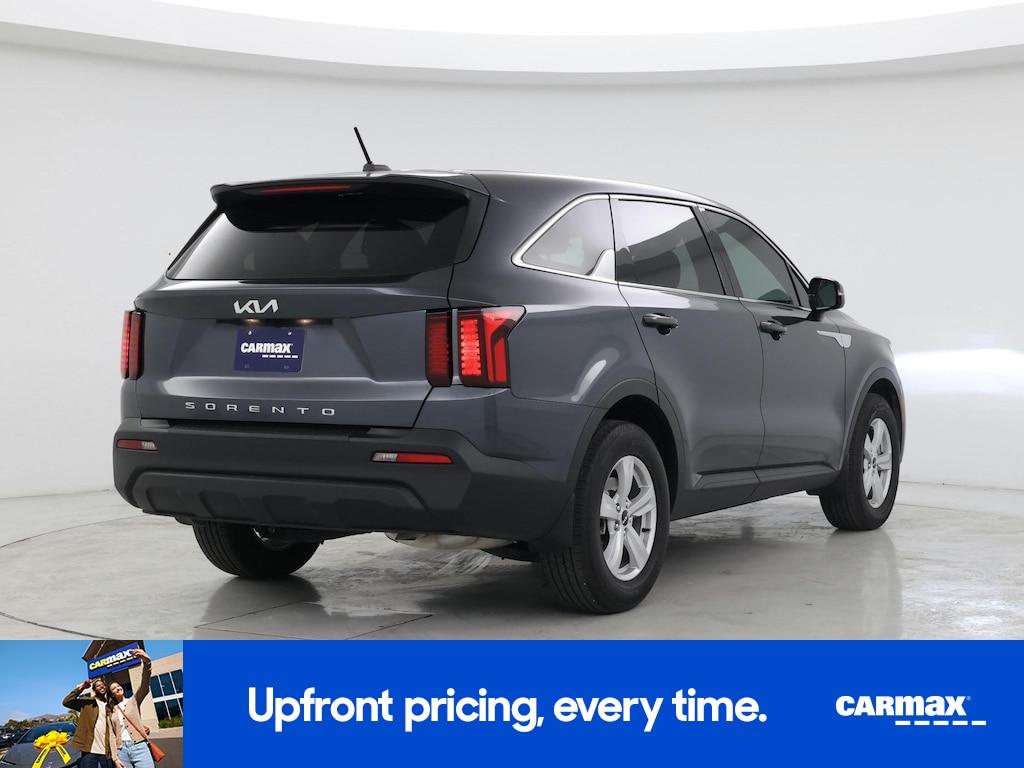 used 2022 Kia Sorento car, priced at $23,998
