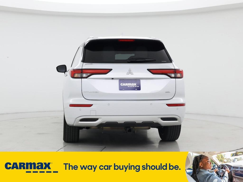 used 2024 Mitsubishi Outlander car, priced at $33,998