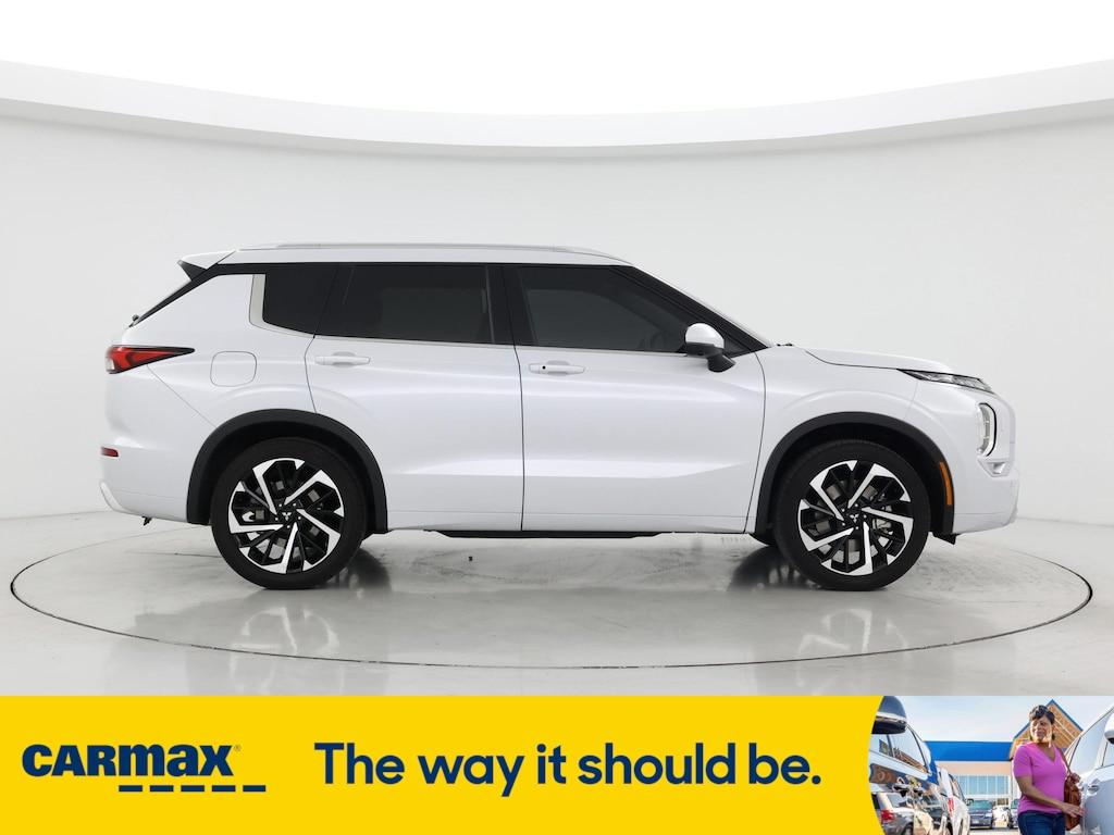 used 2024 Mitsubishi Outlander car, priced at $33,998
