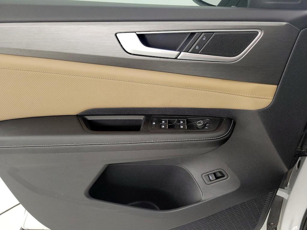 used 2024 Volkswagen Atlas Cross Sport car, priced at $34,998