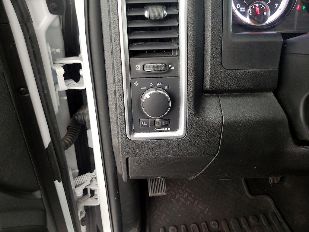 used 2021 Ram 1500 Classic car, priced at $23,998