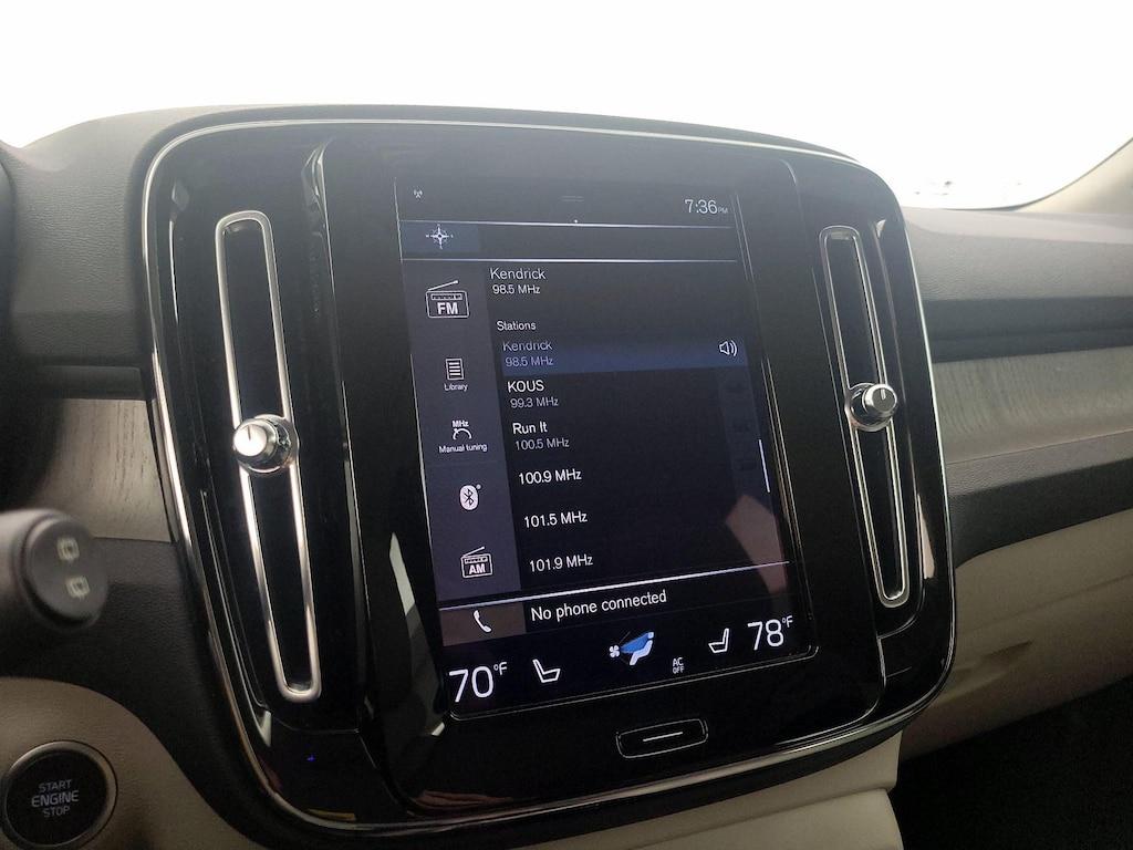 used 2022 Volvo XC40 car, priced at $29,998