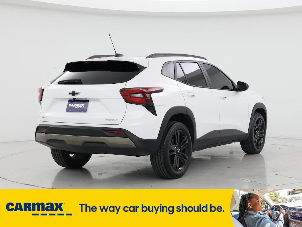 used 2024 Chevrolet Trax car, priced at $23,998