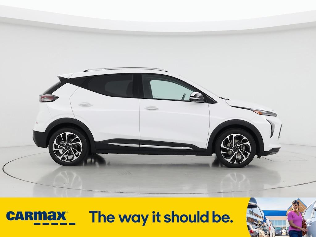used 2022 Chevrolet Bolt EUV car, priced at $22,998