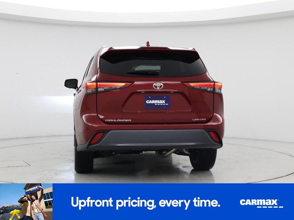 used 2023 Toyota Highlander car, priced at $40,998