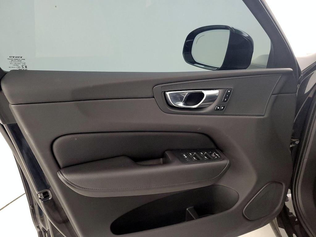 used 2021 Volvo XC60 car, priced at $26,998
