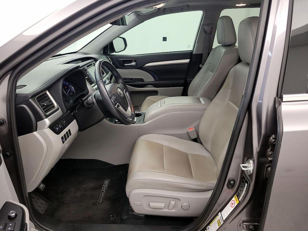 used 2019 Toyota Highlander car, priced at $29,998