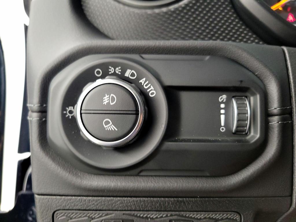 used 2025 Jeep Gladiator car, priced at $45,998