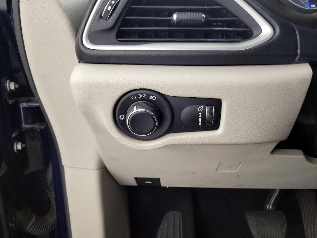 used 2018 Chrysler Pacifica car, priced at $17,998