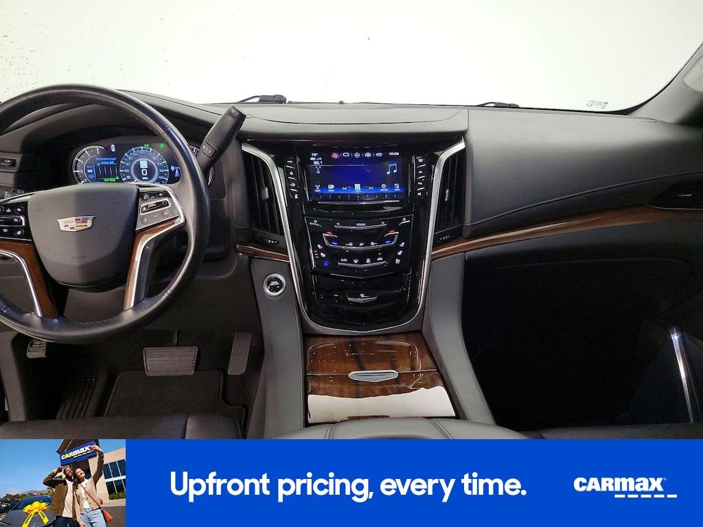 used 2020 Cadillac Escalade car, priced at $45,998