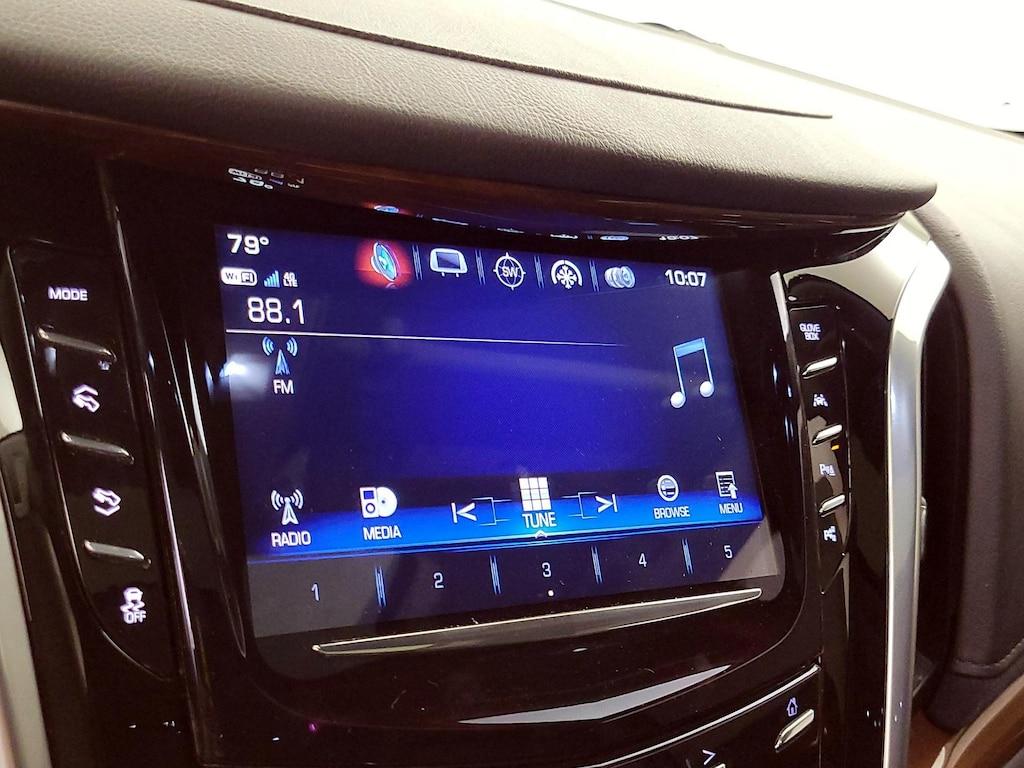 used 2020 Cadillac Escalade car, priced at $45,998