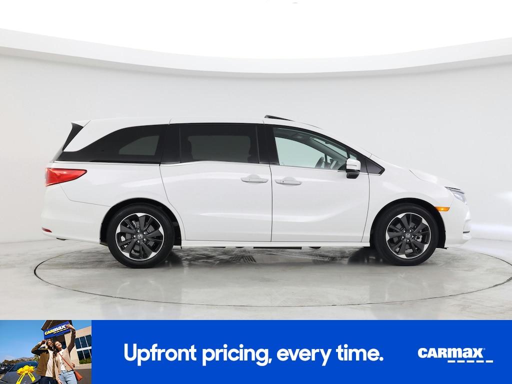 used 2024 Honda Odyssey car, priced at $42,998