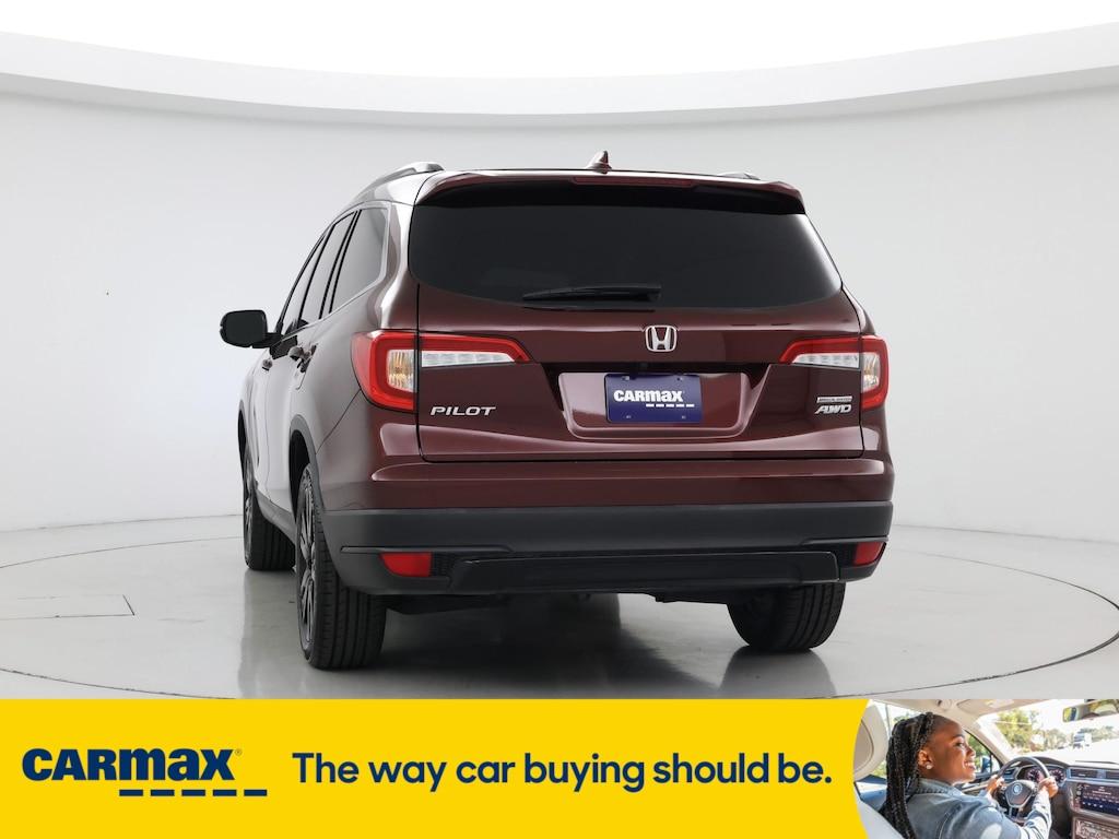used 2022 Honda Pilot car, priced at $32,998