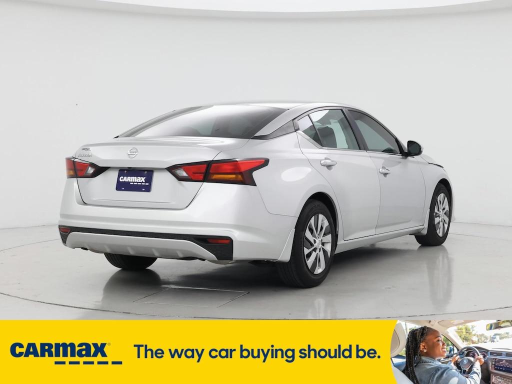 used 2022 Nissan Altima car, priced at $19,998