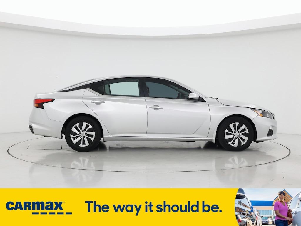 used 2022 Nissan Altima car, priced at $19,998