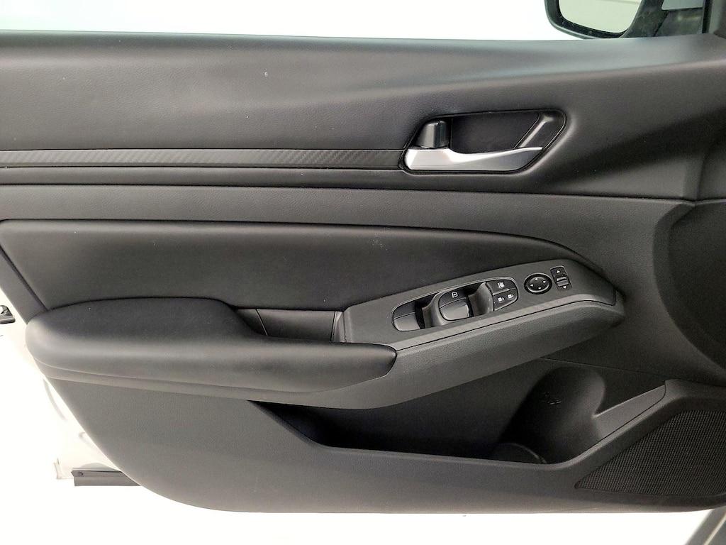 used 2022 Nissan Altima car, priced at $19,998