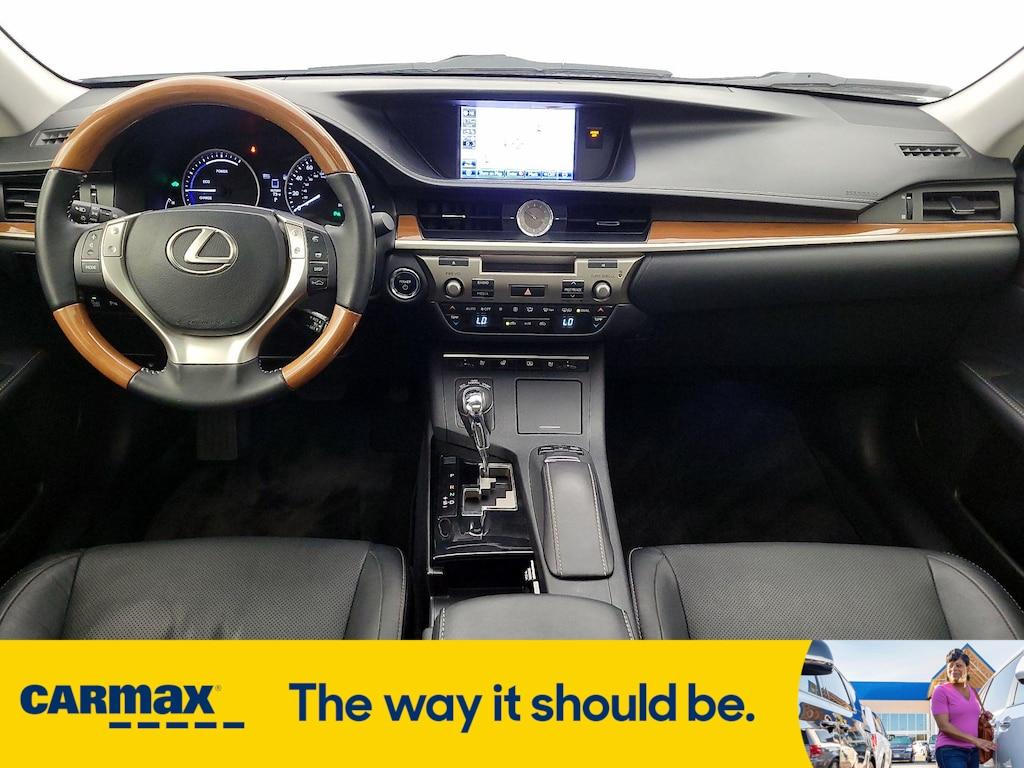 used 2013 Lexus ES 300h car, priced at $18,998
