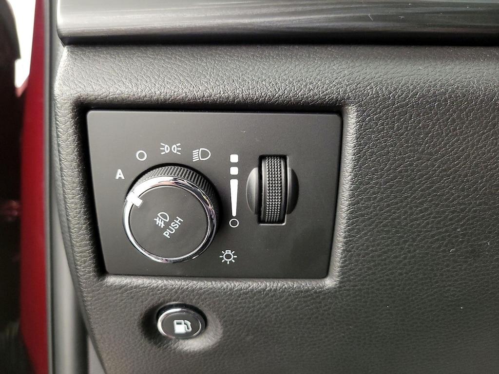 used 2020 Jeep Grand Cherokee car, priced at $27,998