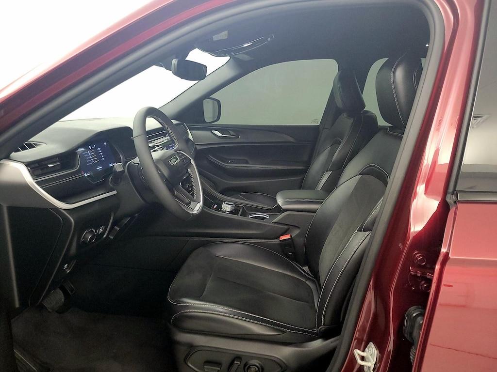 used 2024 Jeep Grand Cherokee car, priced at $34,998