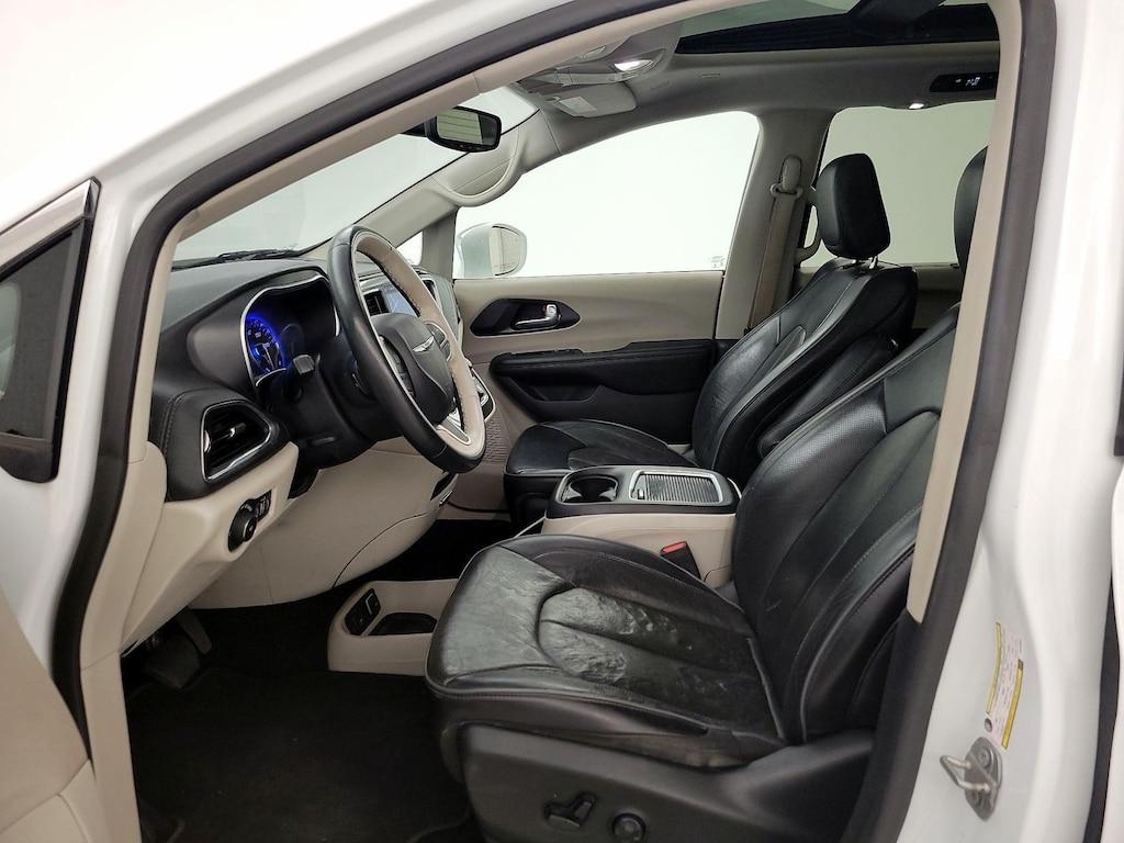 used 2020 Chrysler Pacifica car, priced at $25,998