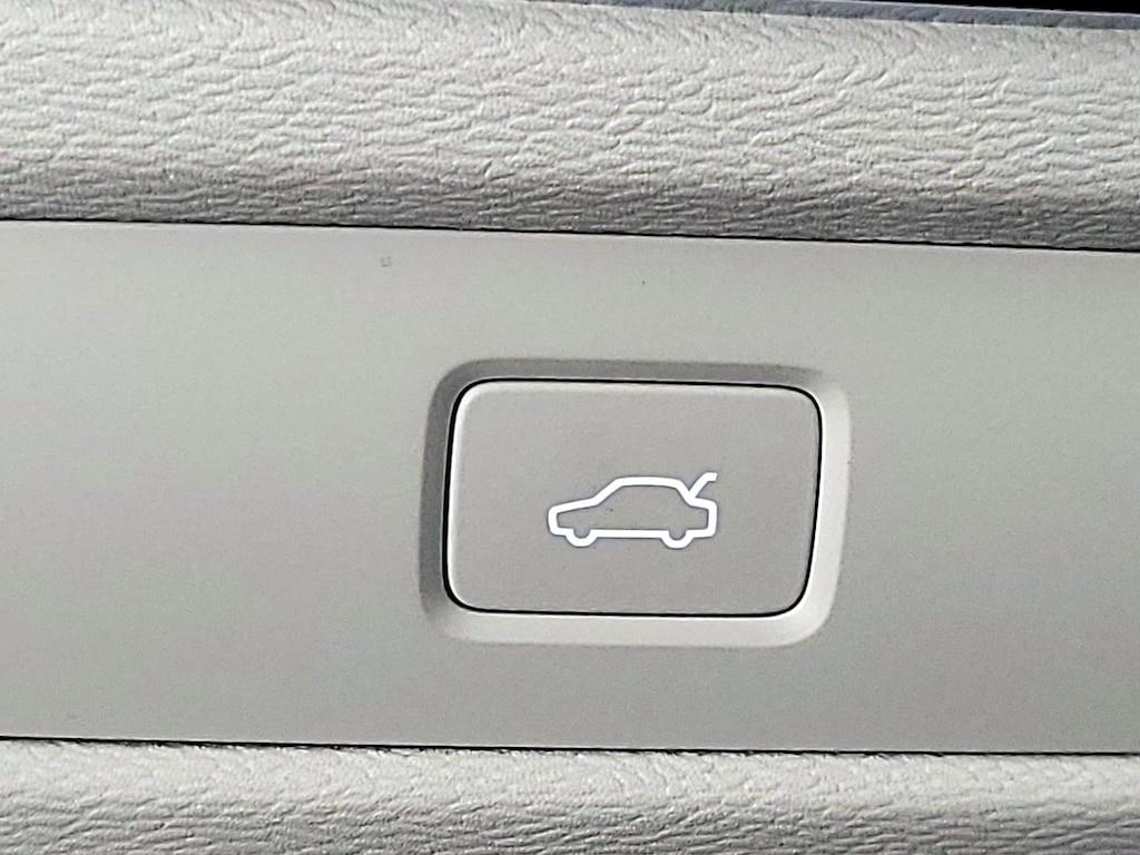 used 2023 Volvo XC60 car, priced at $34,998