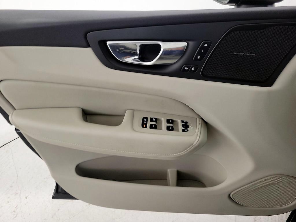 used 2023 Volvo XC60 car, priced at $34,998