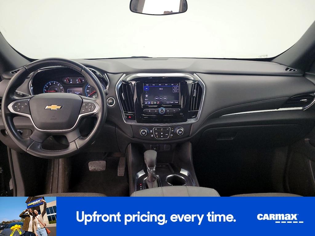 used 2023 Chevrolet Traverse car, priced at $29,998