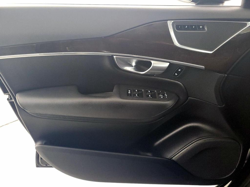 used 2019 Volvo XC90 car, priced at $29,998